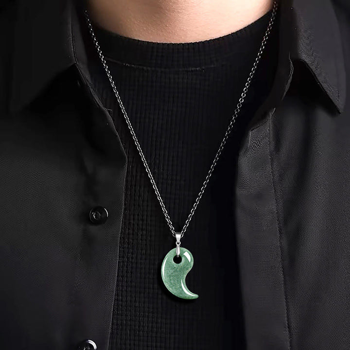 Collar con colgante de jade, titanio y acero con diseño de Buddha Stones y cadena de acero. - image 3