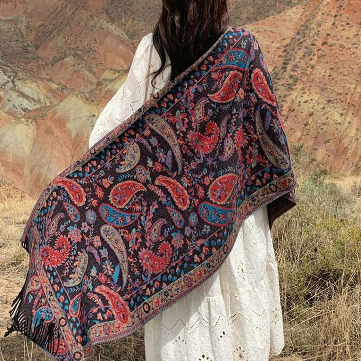 Bufanda chal suave con borlas y diseño étnico de flores de cachemira bordadas con Buddha Stones - Negro - image 0