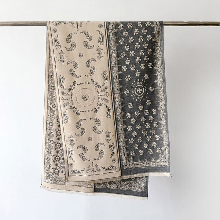 Bufanda chal gruesa, suave, térmica y con borlas, con diseño étnico de cachemira y geometría de patchwork y Buddha Stones - Gris - 186*66 cm - image 2