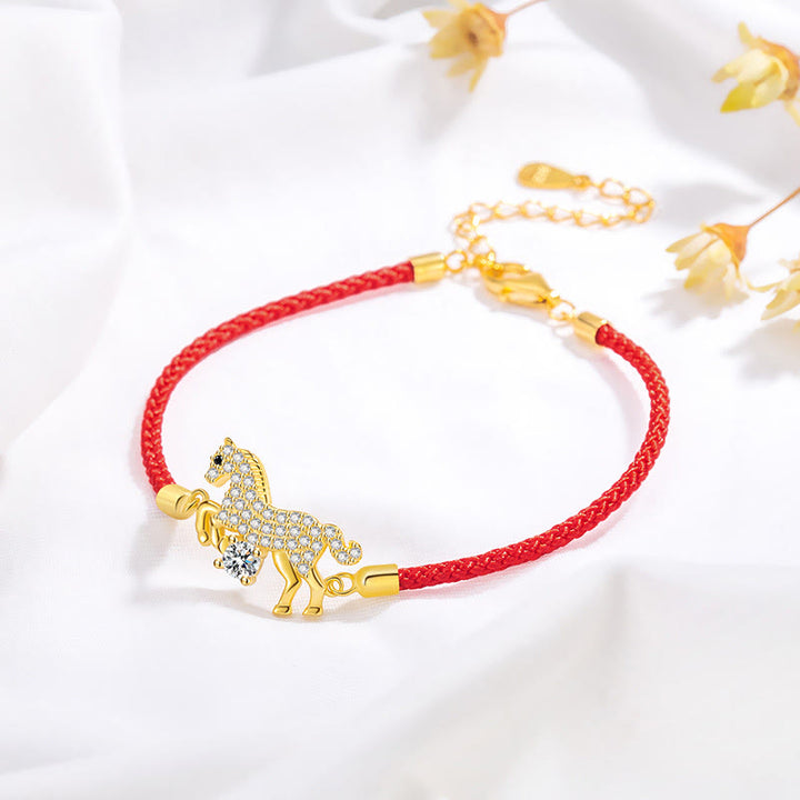 Pulsera ajustable de hilo rojo con Buddha Stones en plata de ley 925 y el año del caballo dorado. - image 5