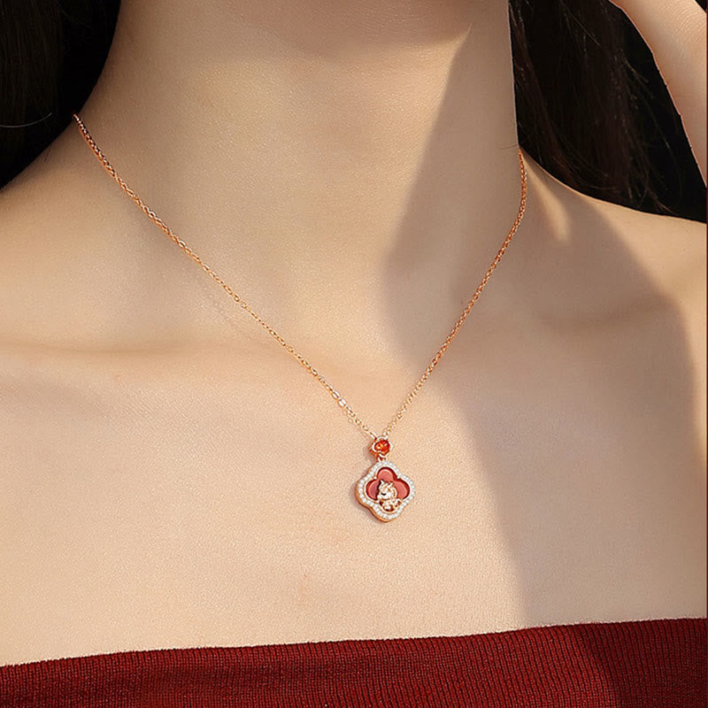 Collar con colgante de ágata roja y trébol de cuatro hojas con Buddha Stones en plata de ley 925 y el Año del Caballo. - image 5