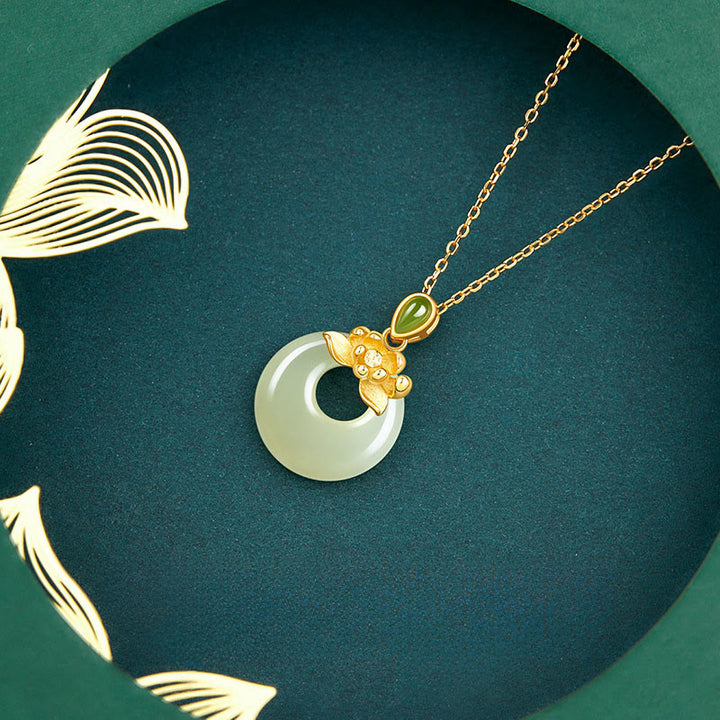 Collar con colgante de loto de la suerte de jade hetiano bañado en oro y plata de ley 925 con Buddha Stones - image 2