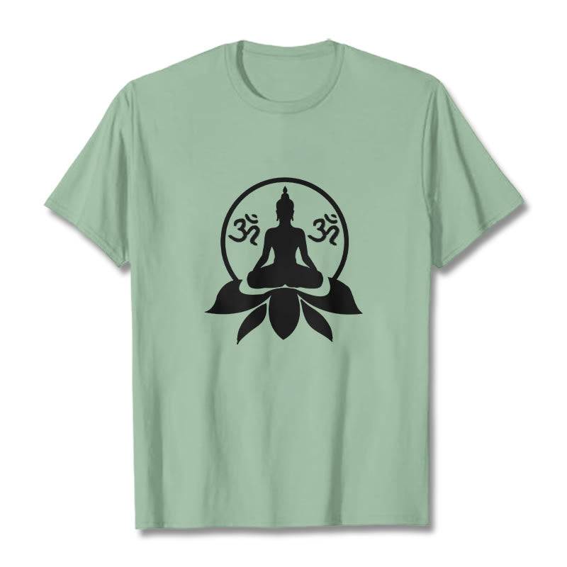 Camiseta con diseño de Buda sentado sobre una flor de loto, símbolo OM, mantras sánscritos y Buddha Stones de Buda - Verde pálido - 2XL - image 17