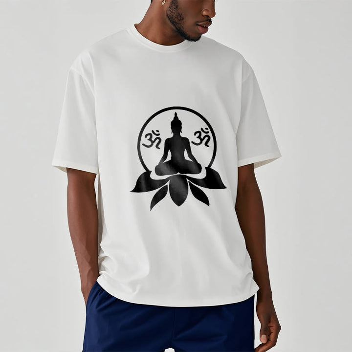 Camiseta con diseño de Buda sentado sobre una flor de loto, símbolo OM, mantras sánscritos y Buddha Stones de Buda - image 4