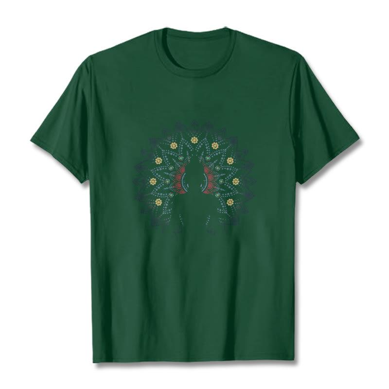 Camiseta con estampado de Buda sereno sentado y flor de mandala con Buddha Stones de Buda - Verde bosque - 2XL - image 12