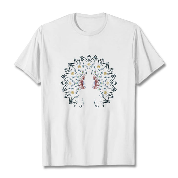 Camiseta con estampado de Buda sereno sentado y flor de mandala con Buddha Stones de Buda - Blanco - 2XL - image 0