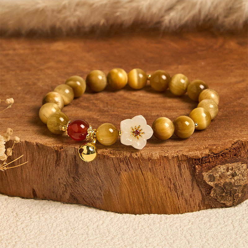Pulsera de coraje con flor de campana y ojo de tigre dorado natural de Buddha Stones - Ojo de tigre y flor blanca (circunferencia de la muñeca: 14-16 cm) - image 0