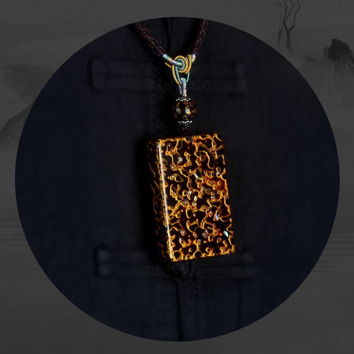 Collar con colgante de protección de sándalo, lacado artesanalmente con Buddha Stones - image 16