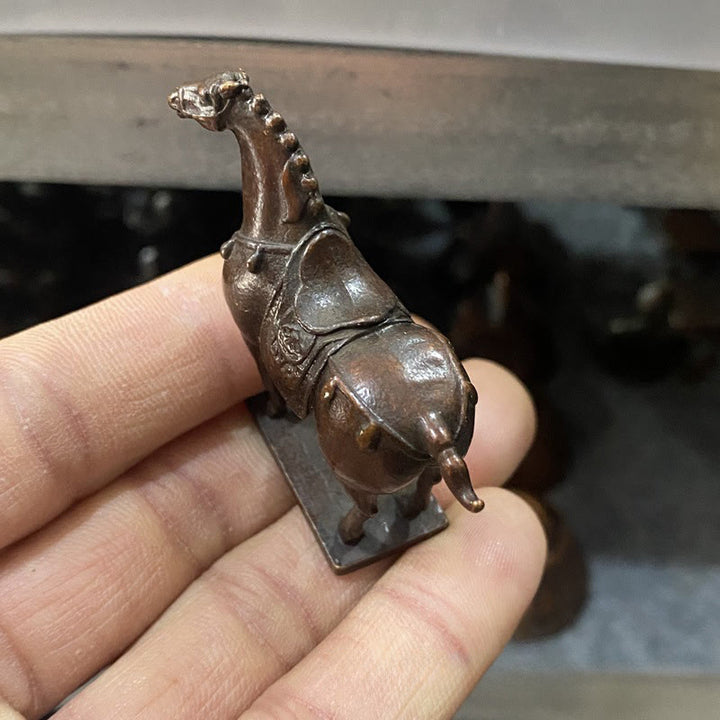 Buddha Stones antiguas de aleación marrón del Año del Caballo, decoración del hogar, 5,8 x 4,7 cm - image 3