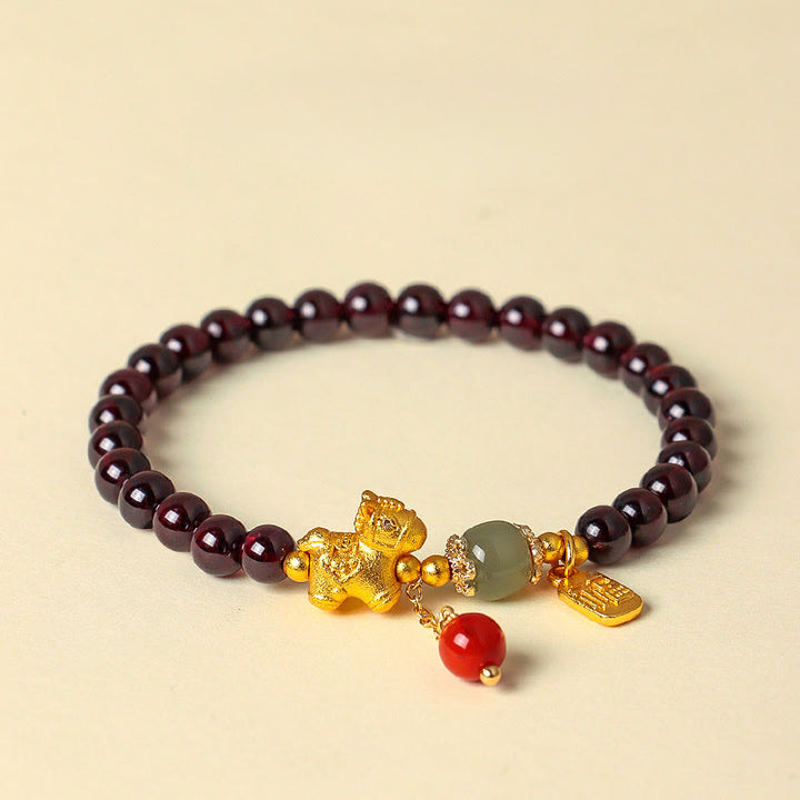 Pulsera de protección con amuleto de la suerte y la fortuna con Buddha Stones , año del caballo, granate y personaje Fu - El caballo obtiene el destino (circunferencia de la muñeca: 16-17 cm) - image 10