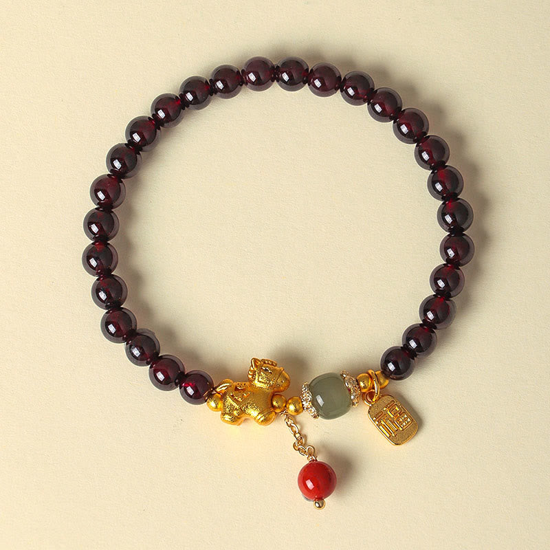 Pulsera de protección con amuleto de la suerte y la fortuna con Buddha Stones , año del caballo, granate y personaje Fu - image 12