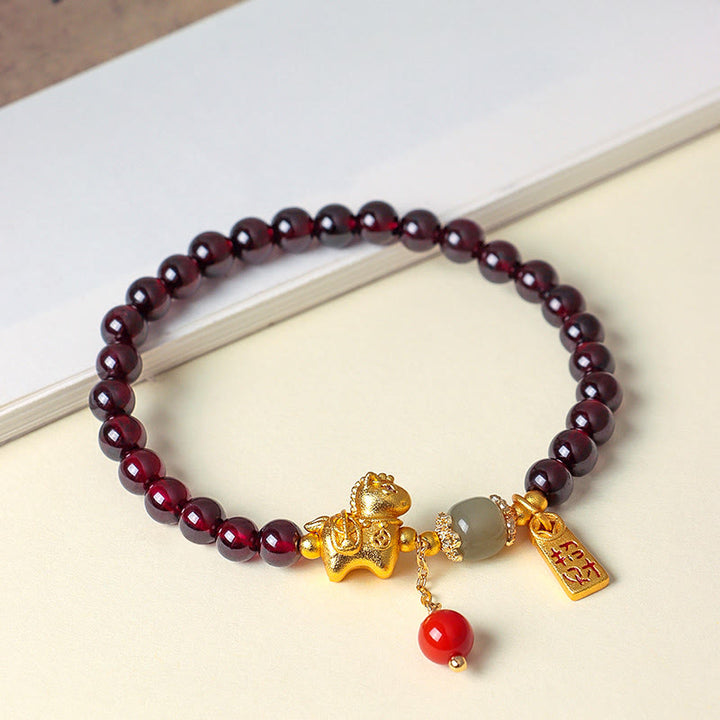 Pulsera de protección con amuleto de la suerte y la fortuna con Buddha Stones , año del caballo, granate y personaje Fu - image 3