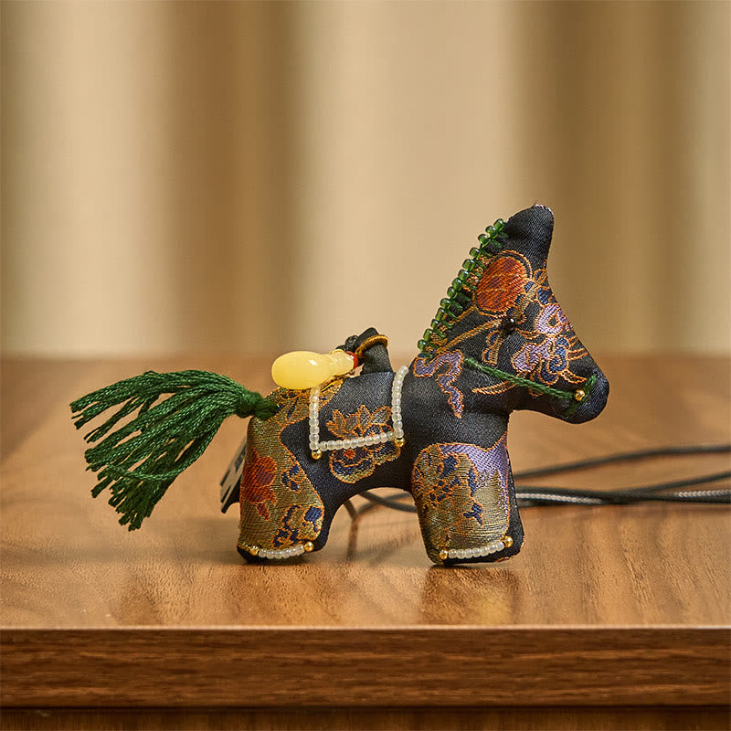 Decoración colgante con brocado de seda y lirio de Buddha Stones , Año de la Canción del Caballo - image 3