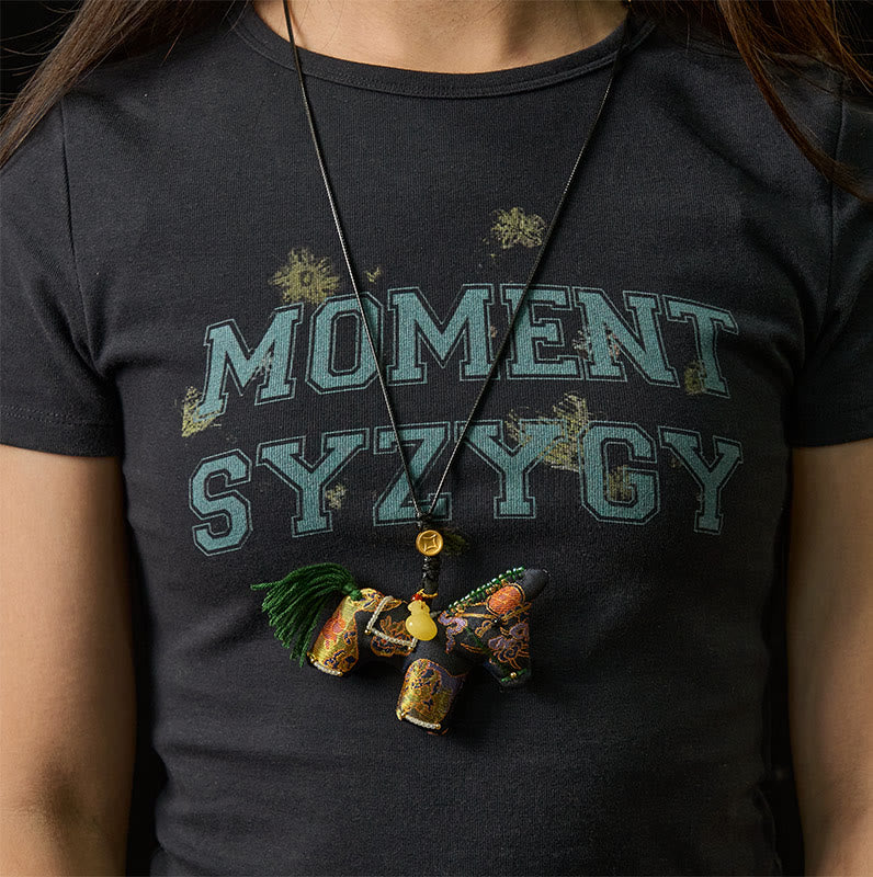 Decoración colgante con brocado de seda y lirio de Buddha Stones , Año de la Canción del Caballo - image 5