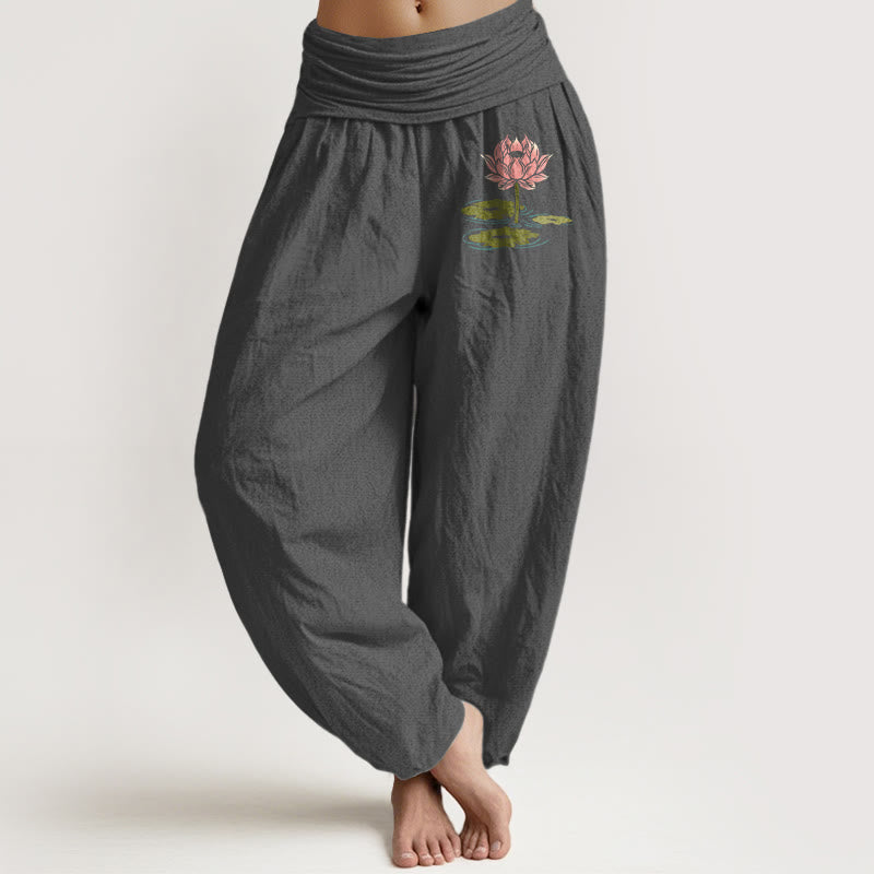 Pantalones bombachos de cintura elástica para mujer, de algodón puro con estampado de hojas y flores de loto de Buddha Stones. - Gris oscuro - US16，UK/AU20，EU48 (3XL) - image 8