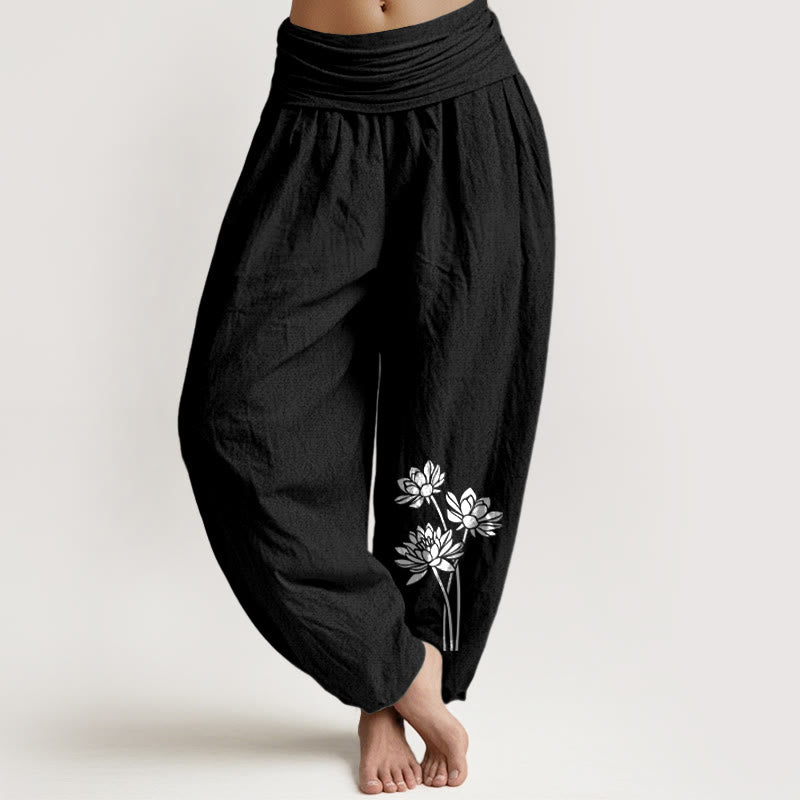 Pantalones bombachos de algodón con cintura elástica para mujer, con estampado informal de tres flores de loto y piedras de Buddha Stones. - Negro - US16，UK/AU20，EU48 (3XL) - image 11