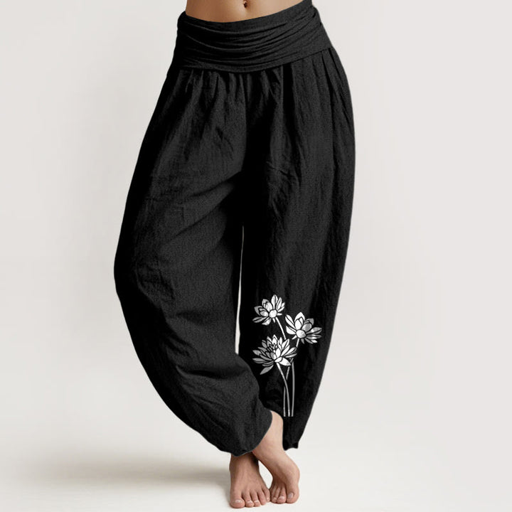 Pantalones bombachos de algodón con cintura elástica para mujer, con estampado informal de tres flores de loto y piedras de Buddha Stones. - Negro - US16，UK/AU20，EU48 (3XL) - image 11
