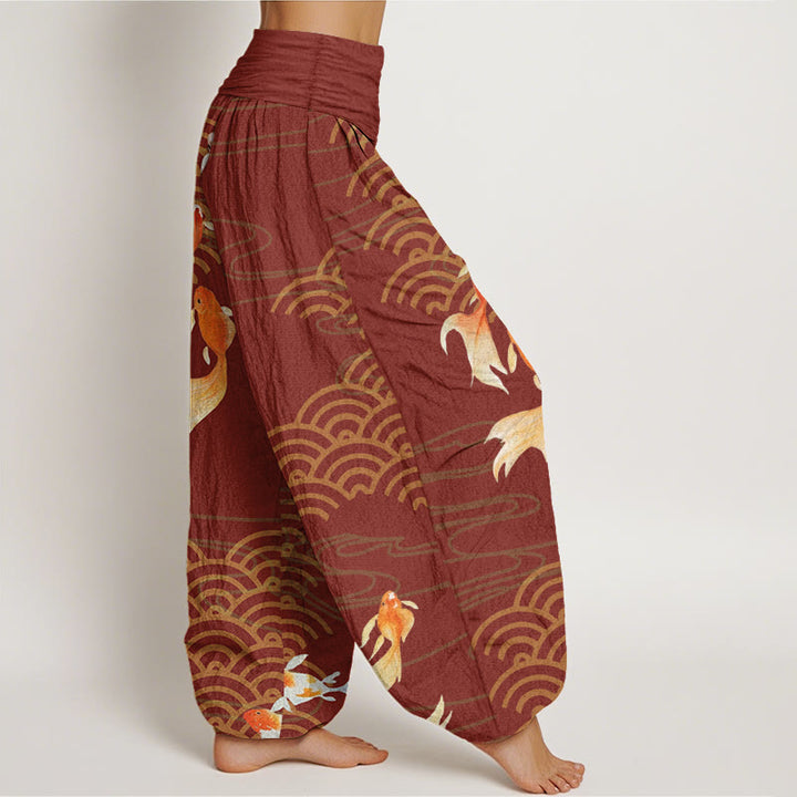 Pantalones bombachos de cintura elástica para mujer, de algodón puro con estampado de peces koi rojos y ondas en forma de abanico, de Buddha Stones. - image 7
