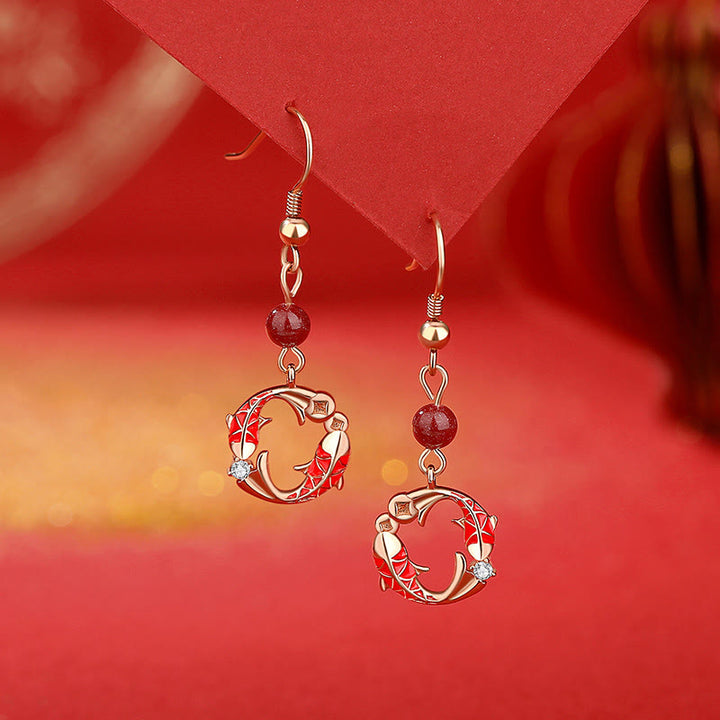 Pendientes de protección con diseño de pez koi y Buddha Stones, chapados en plata de ley 925 y oro de 18k. - Pendientes de pez koi - image 0