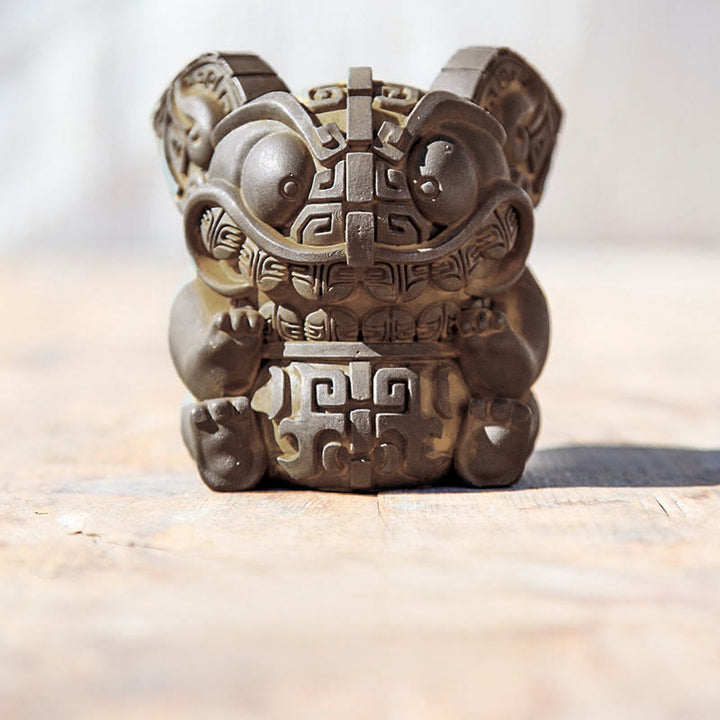 Estatua de resina fundida con polvo de hierro oxidado, hecha a mano con Buddha Stones, bestia tragadora dorada, decoración para el hogar - Grande 10,5*7,5*7,3 cm - image 3