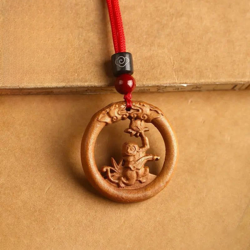 Collar con Buddha Stones y madera de melocotón del zodiaco chino del año del caballo para alejar los malos espíritus. - Mono de madera de durazno - Cuerda roja - image 28