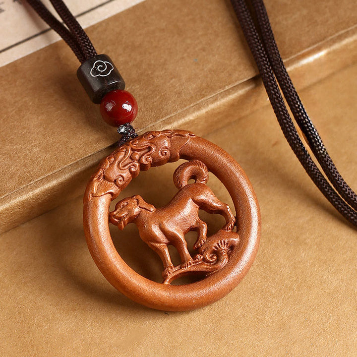 Collar con Buddha Stones y madera de melocotón del zodiaco chino del año del caballo para alejar los malos espíritus. - Perro de madera de durazno - Cuerda marrón - image 31