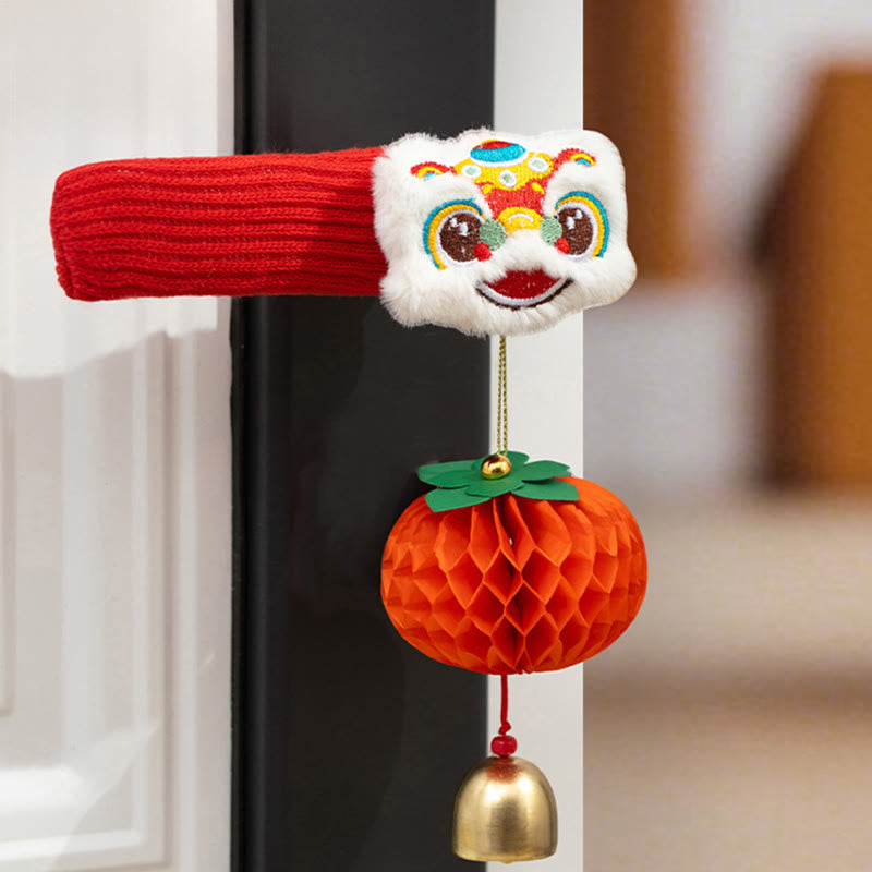 Buddha Stones Año del Caballo León Danzante Personaje Fu Manija de Puerta Decoración de Bendición - León danzante y caqui de 2 piezas, 16 x 20 cm - image 8