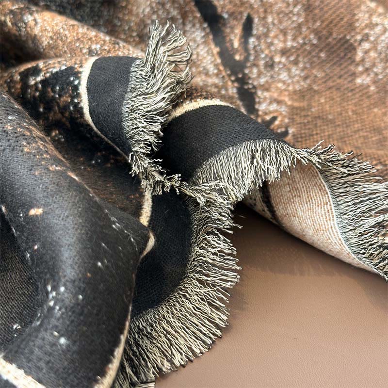 Bufanda/chal suave con estampado de mariposas y magnolias de invierno con Buddha Stones - image 12