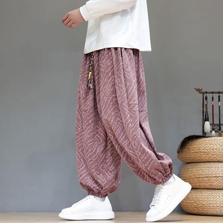 Pantalones tipo harem para hombre con bolsillos, diseño con cordón ajustable y textura de Buddha Stones en pana de algodón y lino. - image 23