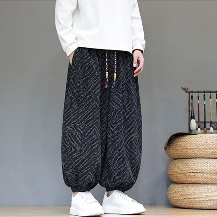 Pantalones tipo harem para hombre con bolsillos, diseño con cordón ajustable y textura de Buddha Stones en pana de algodón y lino. - image 12
