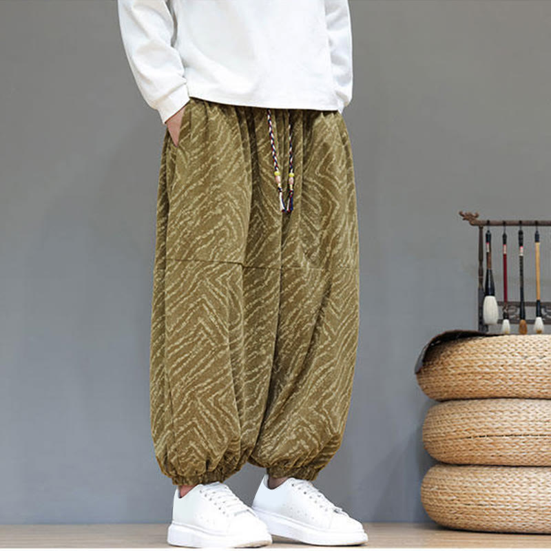Pantalones tipo harem para hombre con bolsillos, diseño con cordón ajustable y textura de Buddha Stones en pana de algodón y lino. - image 32