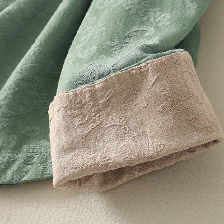 Camisa de manga larga con botones, estampado jacquard de Buddha Stones y tapeta diagonal para mujer, de algodón y lino. - image 9