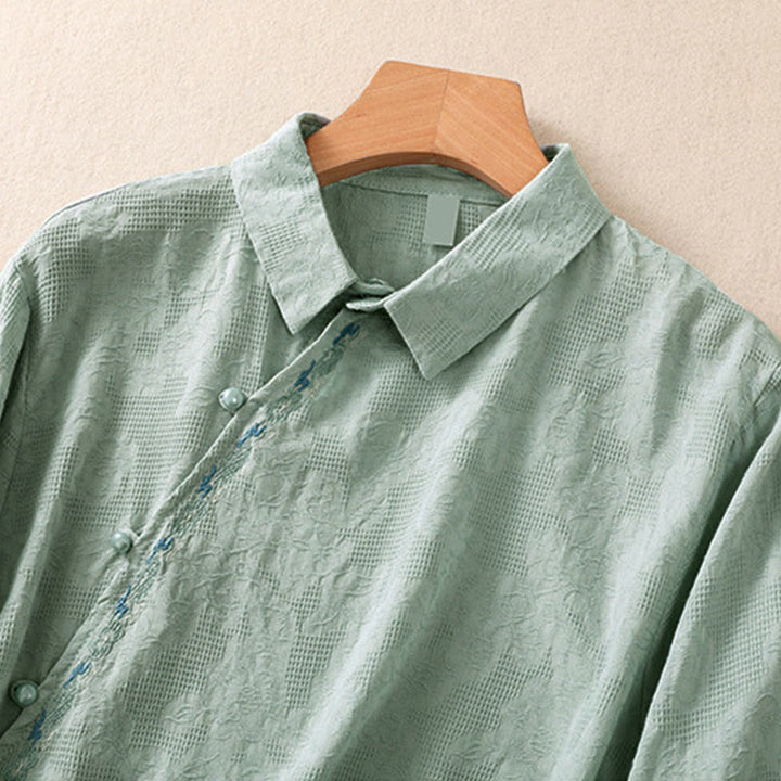 Camisa de manga larga de algodón para mujer con diseño asimétrico bordado de Buddha Stones y botones de rana - image 2