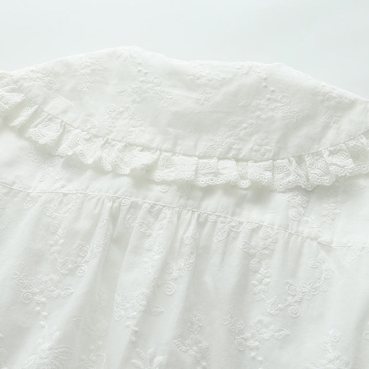 Camisa de manga larga de algodón para mujer con bordado floral blanco otoñal de Buddha Stones y cuello Peter Pan con botones. - image 5