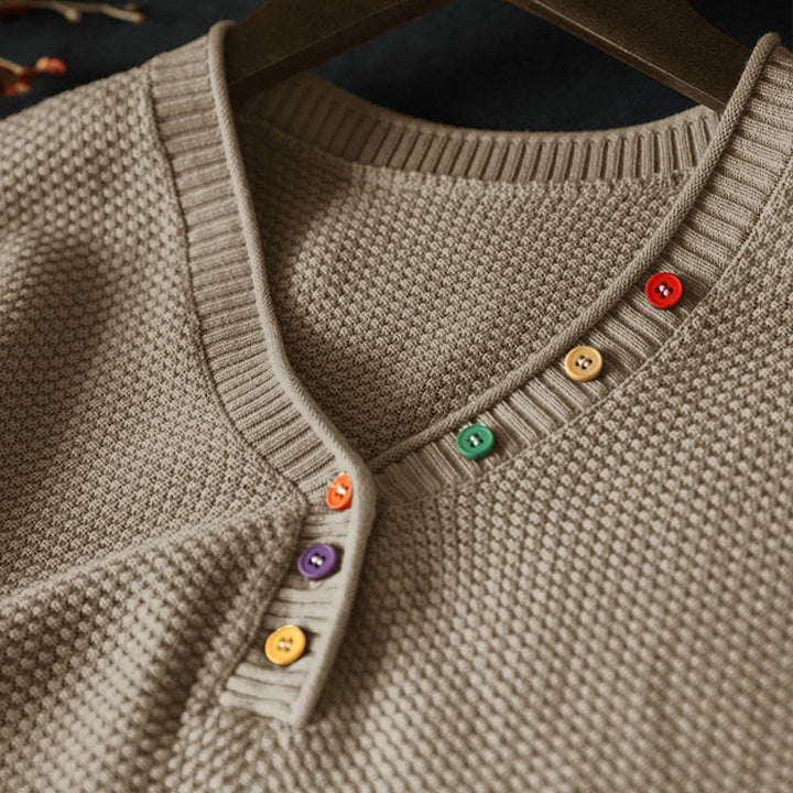Suéter de punto de manga larga para mujer, de algodón, con cuello en V, botones coloridos y estampado de Buddha Stones. - image 3
