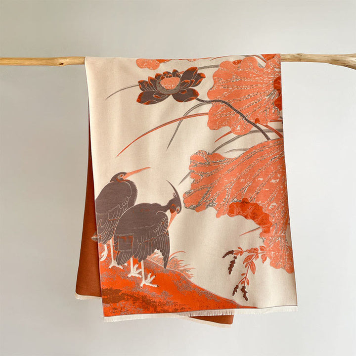 Bufanda/chal suave con estampado de Buddha Stones, cigüeñas, pájaros y flores de loto en invierno. - image 1