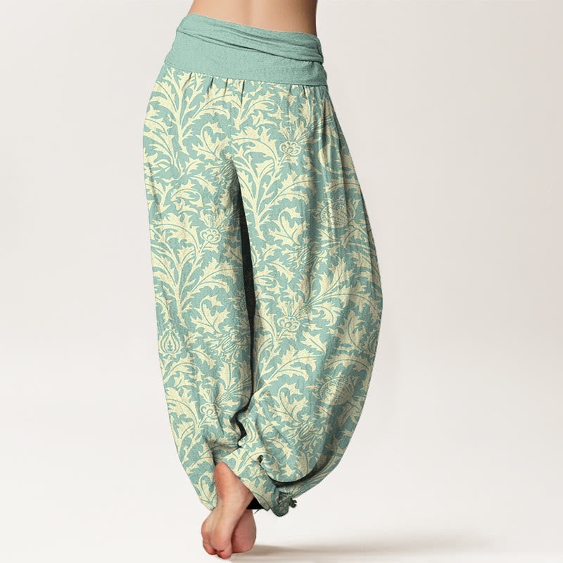 Pantalones bombachos de cintura elástica para mujer con estampado de flores de algodón, capullos y hojas dentadas con Buddha Stones. - image 1