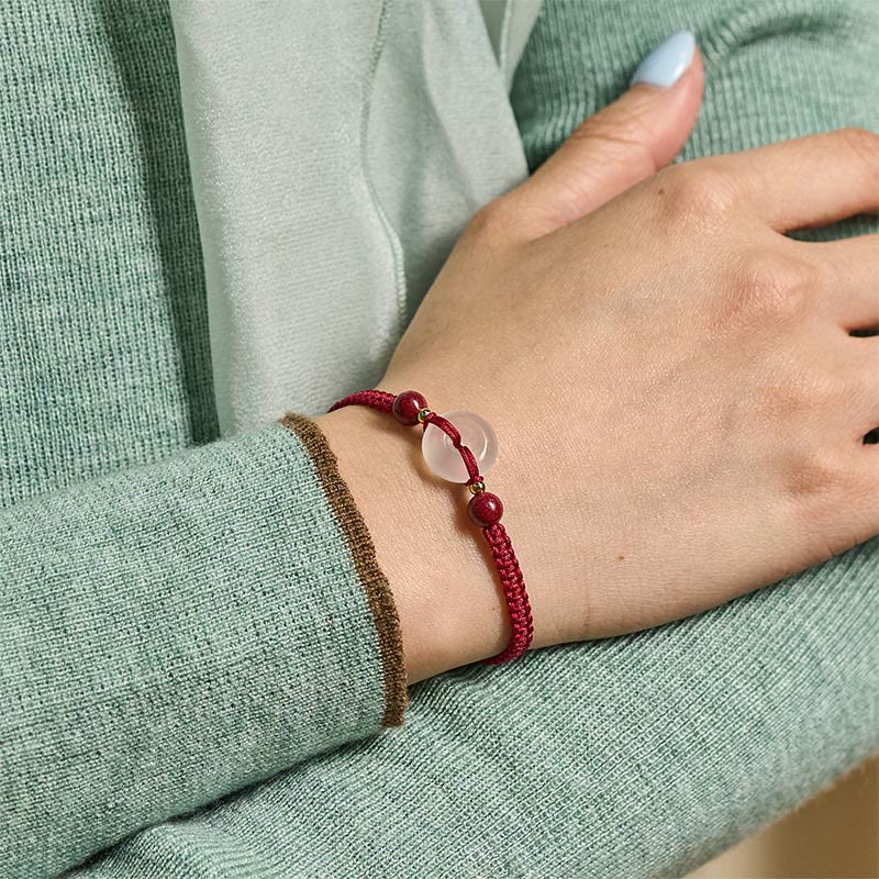 Pulsera de conexión con hilo rojo, hebilla de la paz con Buddha Stones, nudo plano de ágata blanca y nudo de diamante. - image 6