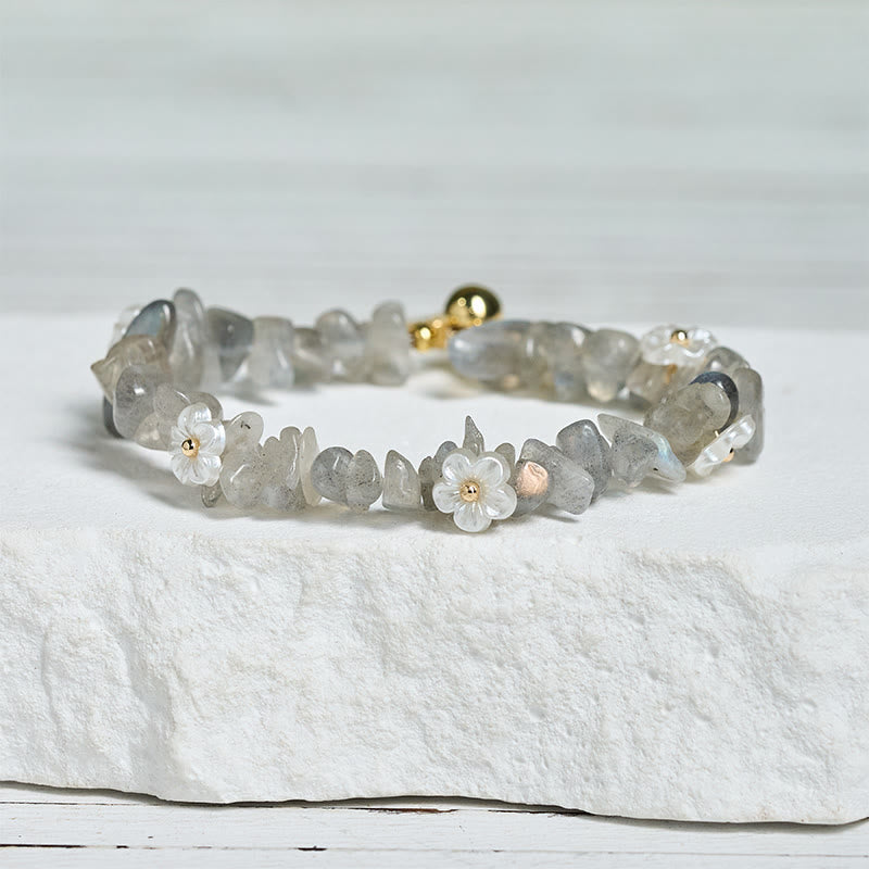 Pulsera de equilibrio con diseño irregular de flor de cristal de Buddha Stones, amatista y cristal blanco. - image 21