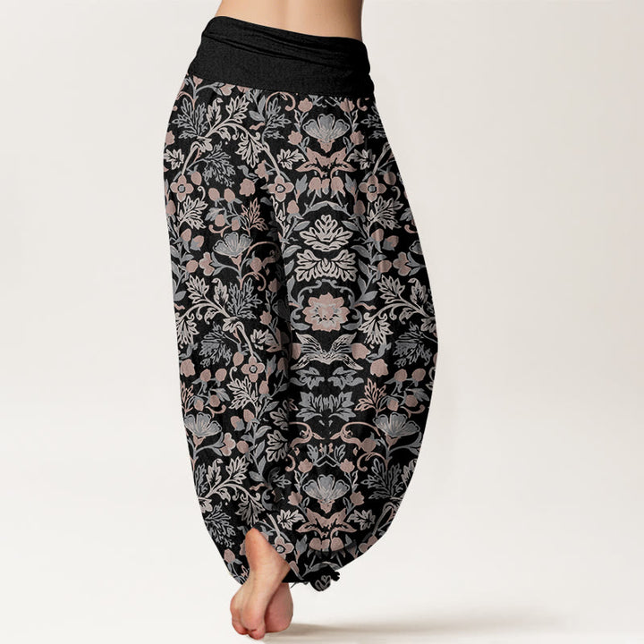 Pantalones bombachos de cintura elástica para mujer, de algodón puro con intrincado estampado de flores, hojas y enredaderas, de Buddha Stones. - image 1