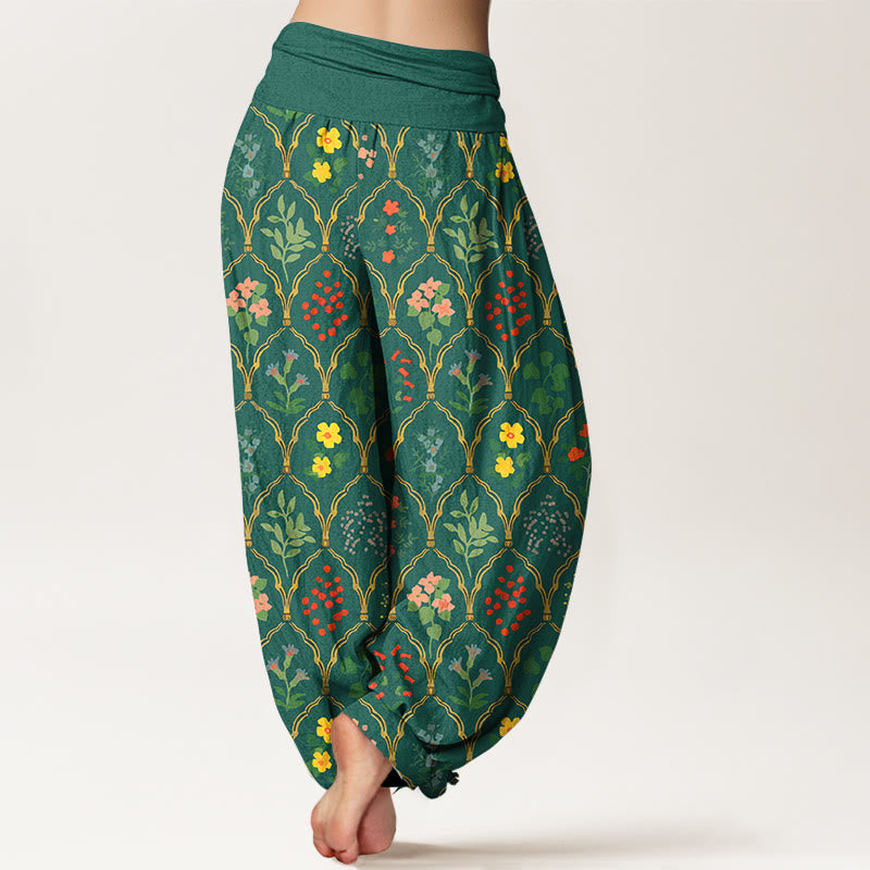 Pantalones bombachos de cintura elástica para mujer, de algodón puro con estampado de flores, bayas y hojas de Buddha Stones. - image 6