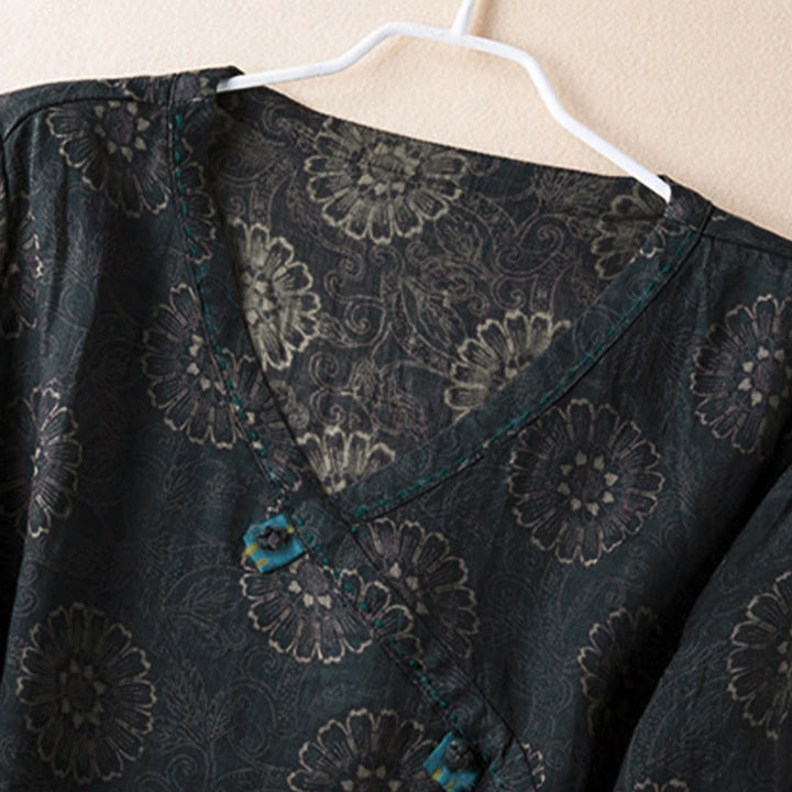 Camisa de manga larga para mujer con estampado floral y cuello en V de Buddha Stones Spring - image 2