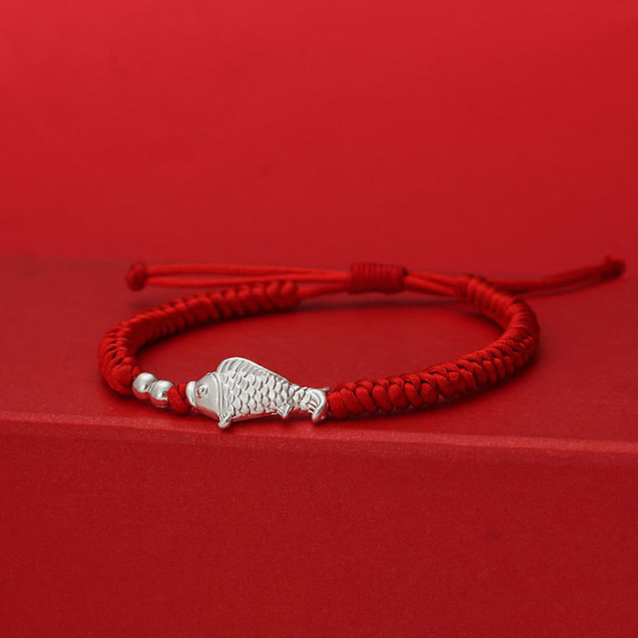 Buddha Stones Pulsera de la suerte con diseño de pez koi de plata de ley 999 y cuentas de plata de ley 990 con cordón rojo - Cuerda roja (circunferencia de la muñeca: 19-20 cm) - image 1