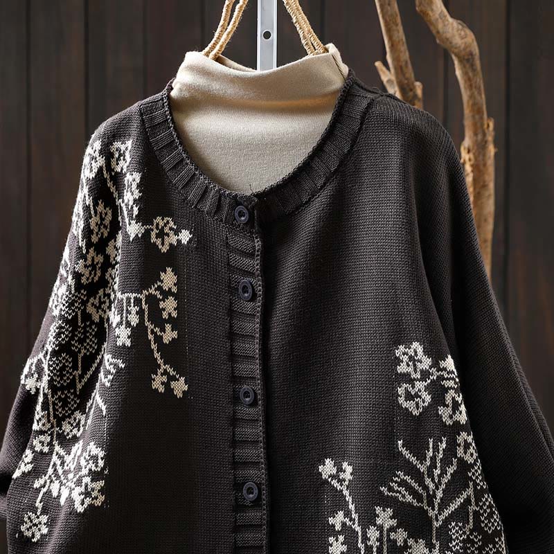 Cárdigan de punto de algodón con mangas largas de murciélago y botones florales de Buddha Stones para mujer - image 18