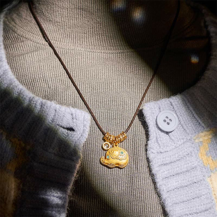 Collar con colgante de cuerda de fuerza de latón chapado en oro de 24 quilates con símbolo de elefante y Buddha Stones - image 8