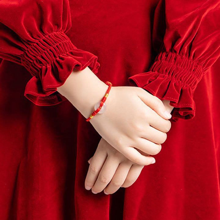 Pulsera trenzada con hebilla de paz y calcedonia blanca de Buddha Stones - image 10