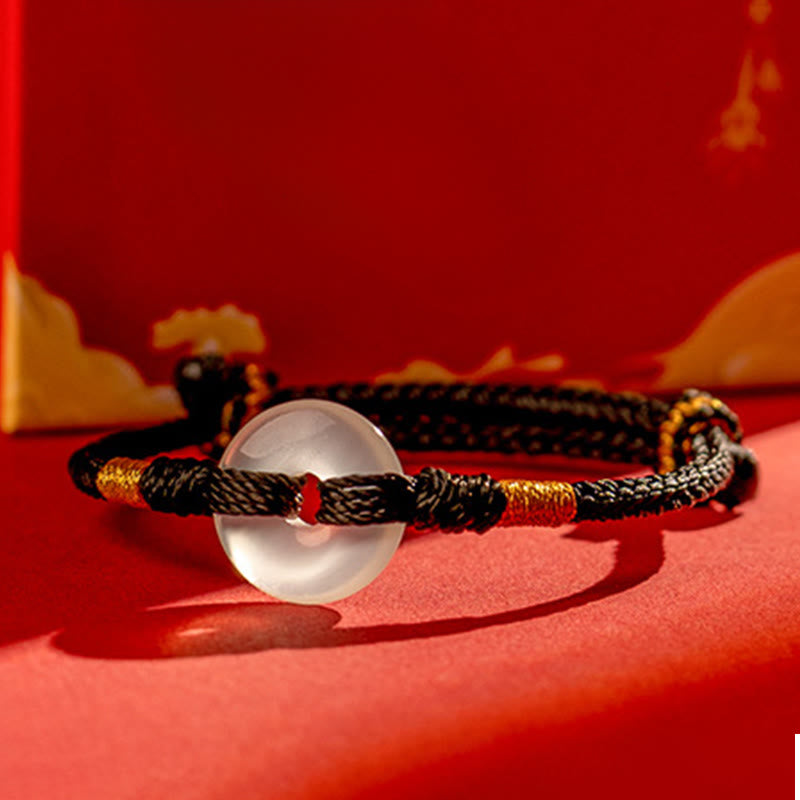 Pulsera trenzada con hebilla de paz y calcedonia blanca de Buddha Stones - image 12