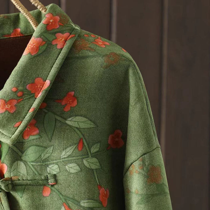 Camisa de algodón para mujer, manga larga, cuello alto, botones de rana, flores de invierno y hojas verdes de Buddha Stones - image 11
