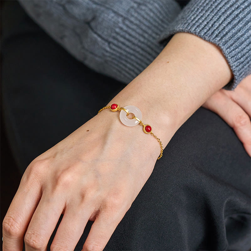 Pulsera protectora de oro y cobre con jade blanco hetiano y hebilla de paz de Buddha Stones - image 4