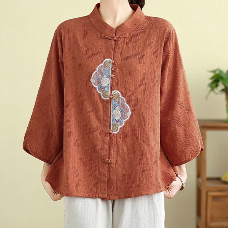 Camisa de algodón para mujer con bordado de flores y Buddha Stones, jacquard, manga tres cuartos y botones de rana - image 1